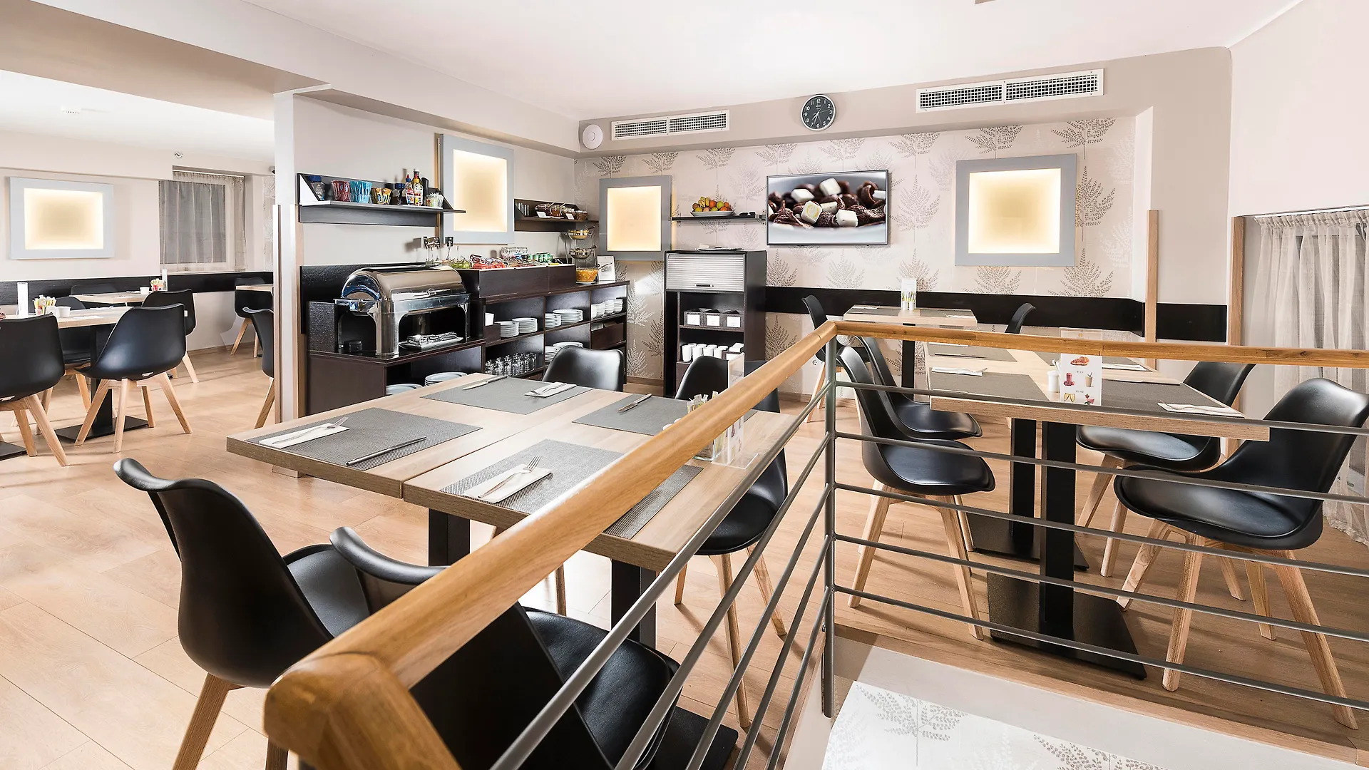 **** Hotel Opera Garden Hotel&Apartments Boedapest Hongarije