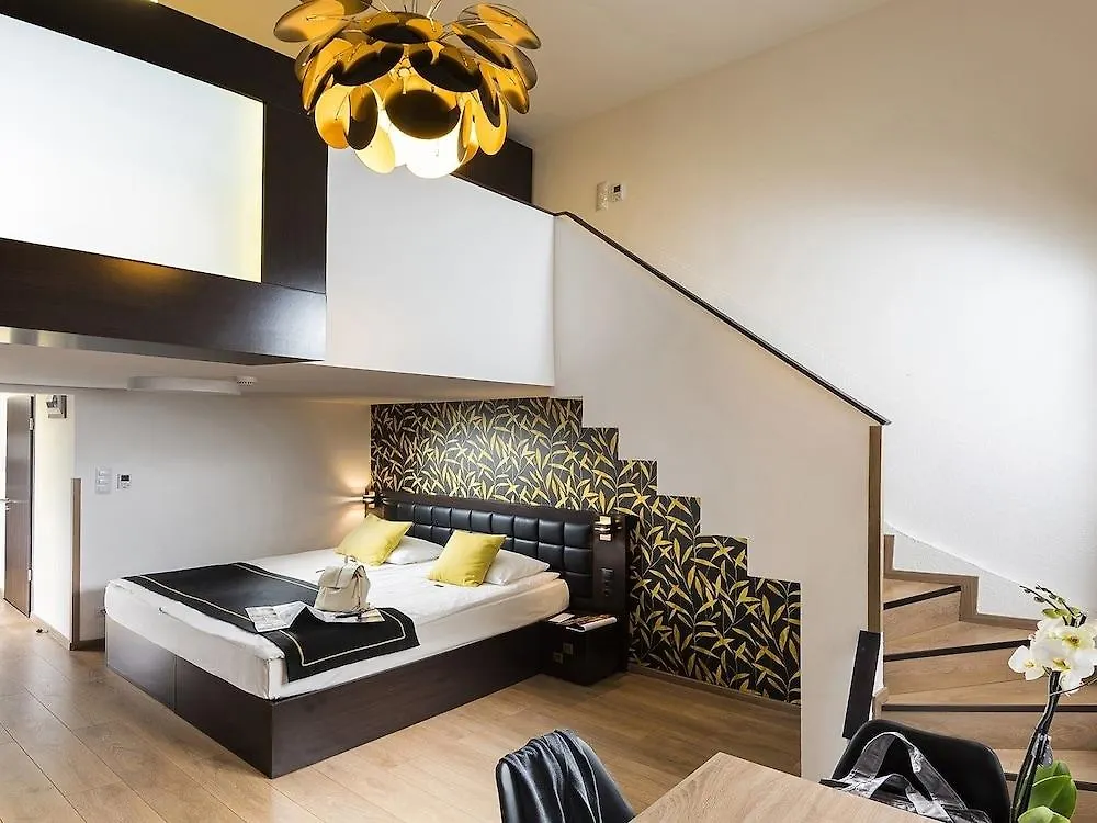 Opera Garden Hotel&Apartments Boedapest Hotel