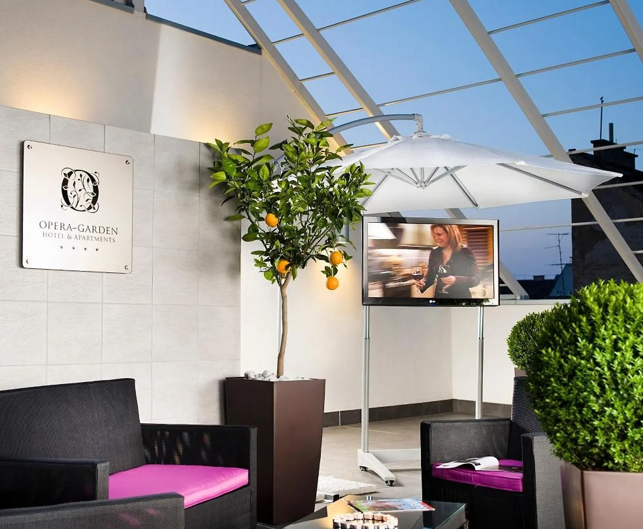 Opera Garden Hotel & Apartments Budapest 4*,  Hungary